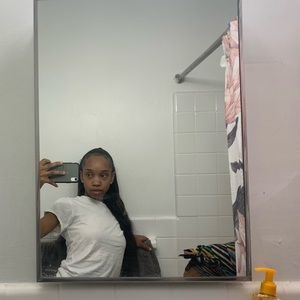 Meet your Posher, Armanie